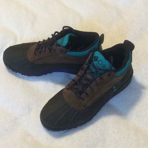 Columbia Women's water proof bottom hiking boots (duck boot style)